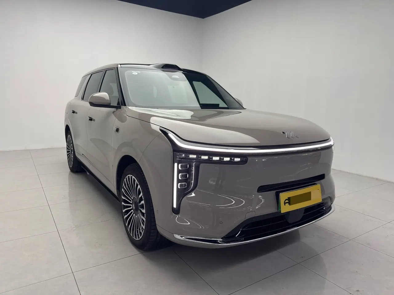 IM 2026 IM LS8 66 Ultra Technology Flagship Large Five-seater Automatic Transmission 6