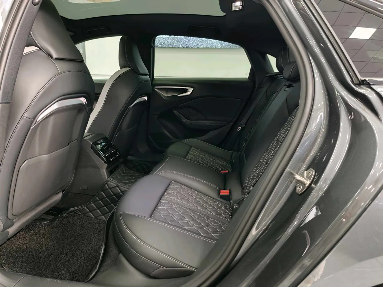 Audi 2026 A5L 2.0T Sports Edition Quattro Automatic 4