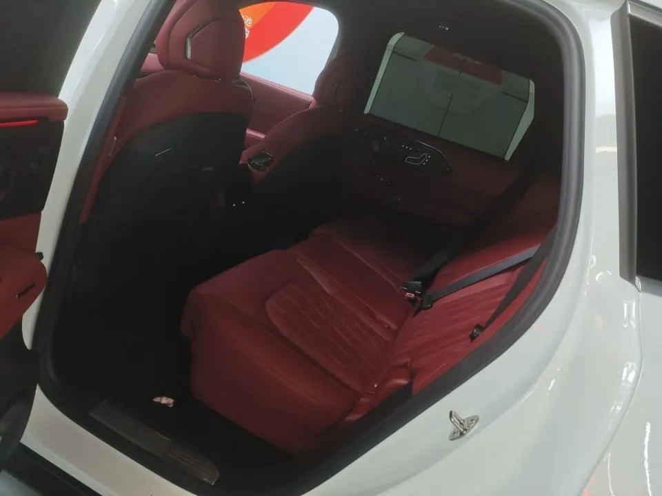 Zeekr 2026 Zeekr 8X 2.0T Ultra Edition 70kWh Automatic 5