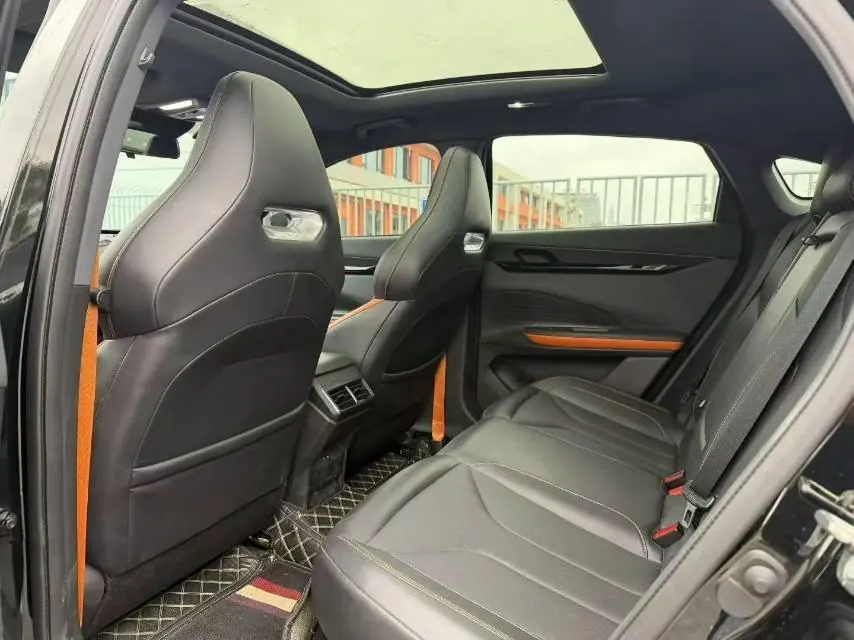 ChangAn 2023 UNI-V 1.5T Sports Edition Automatic 3