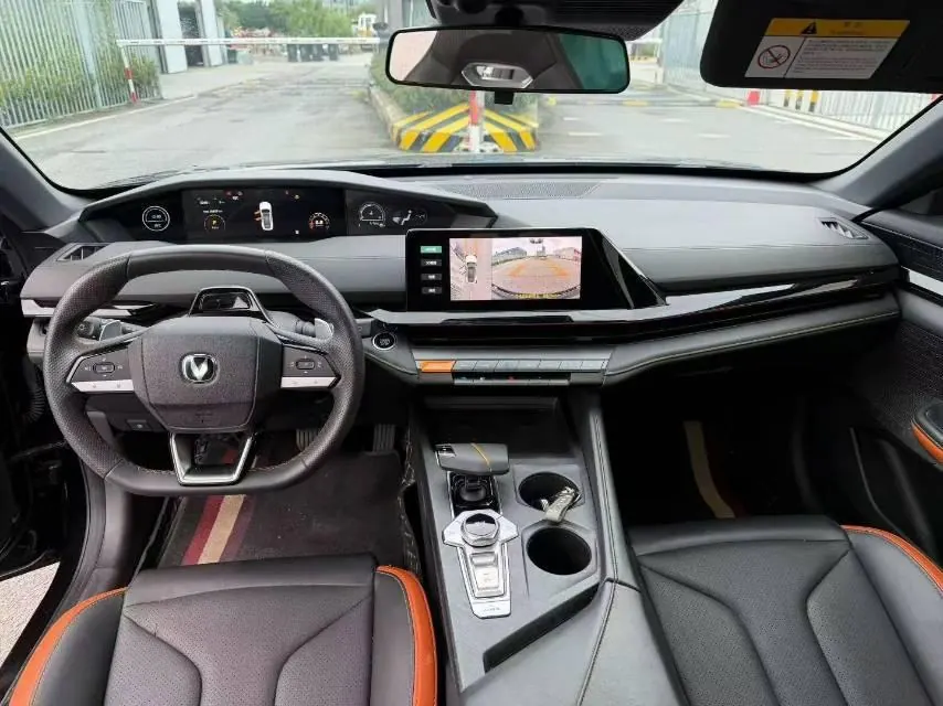 ChangAn 2023 UNI-V 1.5T Sports Edition Automatic 4