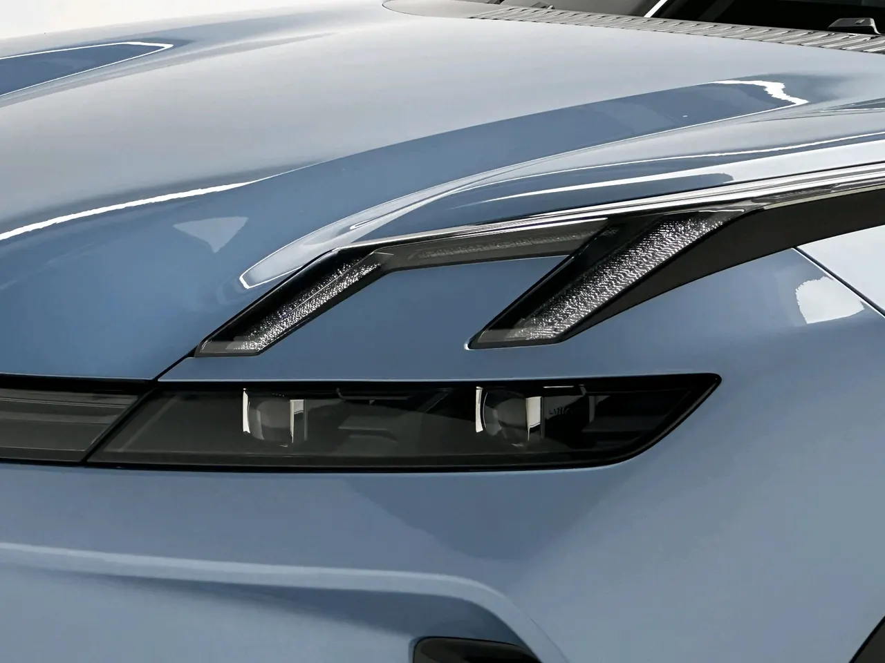 LYNK&amp;CO 2026 LYNK&amp;CO 08 EM-P 1.5T 210 Four-wheel Drive Performance Ultra H7 Automatic Gear 17