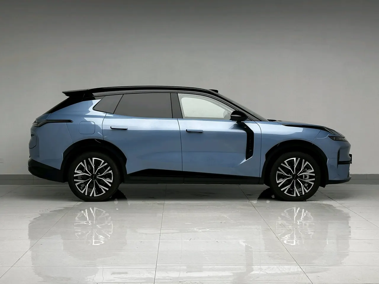 LYNK&amp;CO 2026 LYNK&amp;CO 08 EM-P 1.5T 210 Four-wheel Drive Performance Ultra H7 Automatic Gear 18