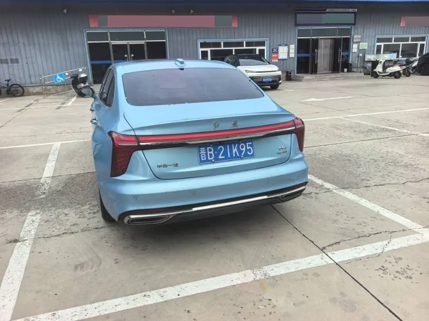 HongQi 2023 H5 2.0T Zhilian Qi Chang Edition Automatic Gear 4