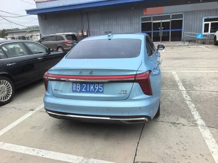 HongQi 2023 H5 2.0T Zhilian Qi Chang Edition Automatic Gear 5