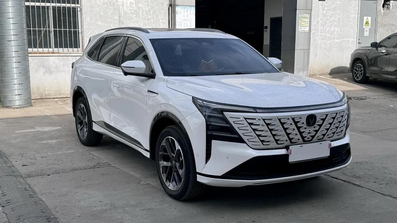 ChangAn 2026 CS75 PLUS 1.5T New Blue Whale Tianshu Flagship Automatic Gear 3