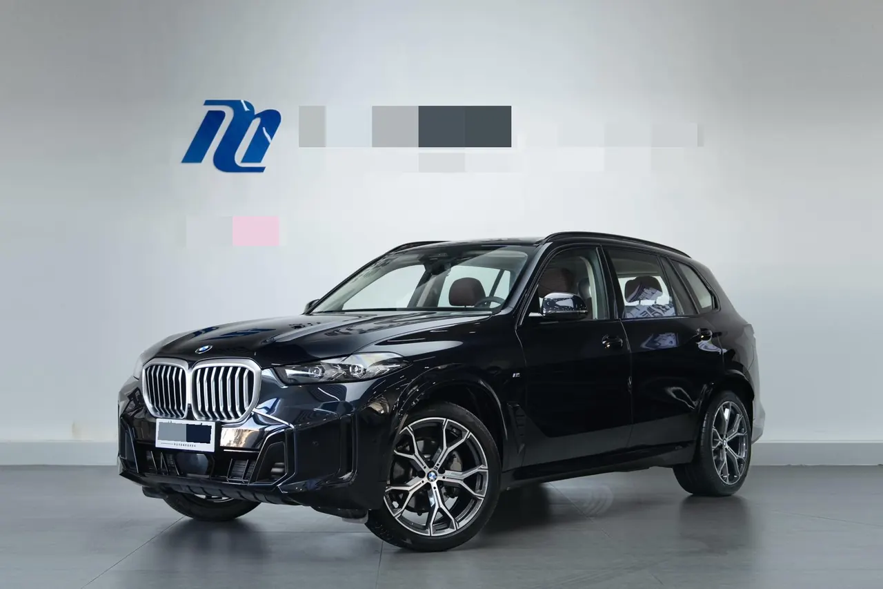 BMW 2023 X5 xDrive30Li 48V 2.0T exclusive m sports obsidian night suit automatic gear 2