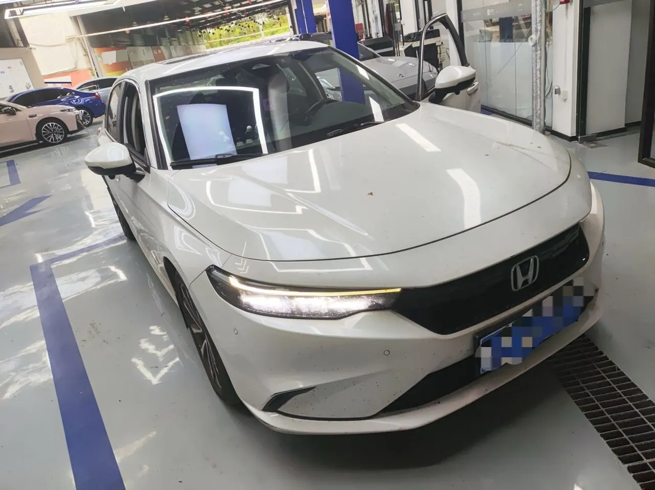 Honda 2023 model 1.5T stepless 240TURBO smart version automatic gear 3
