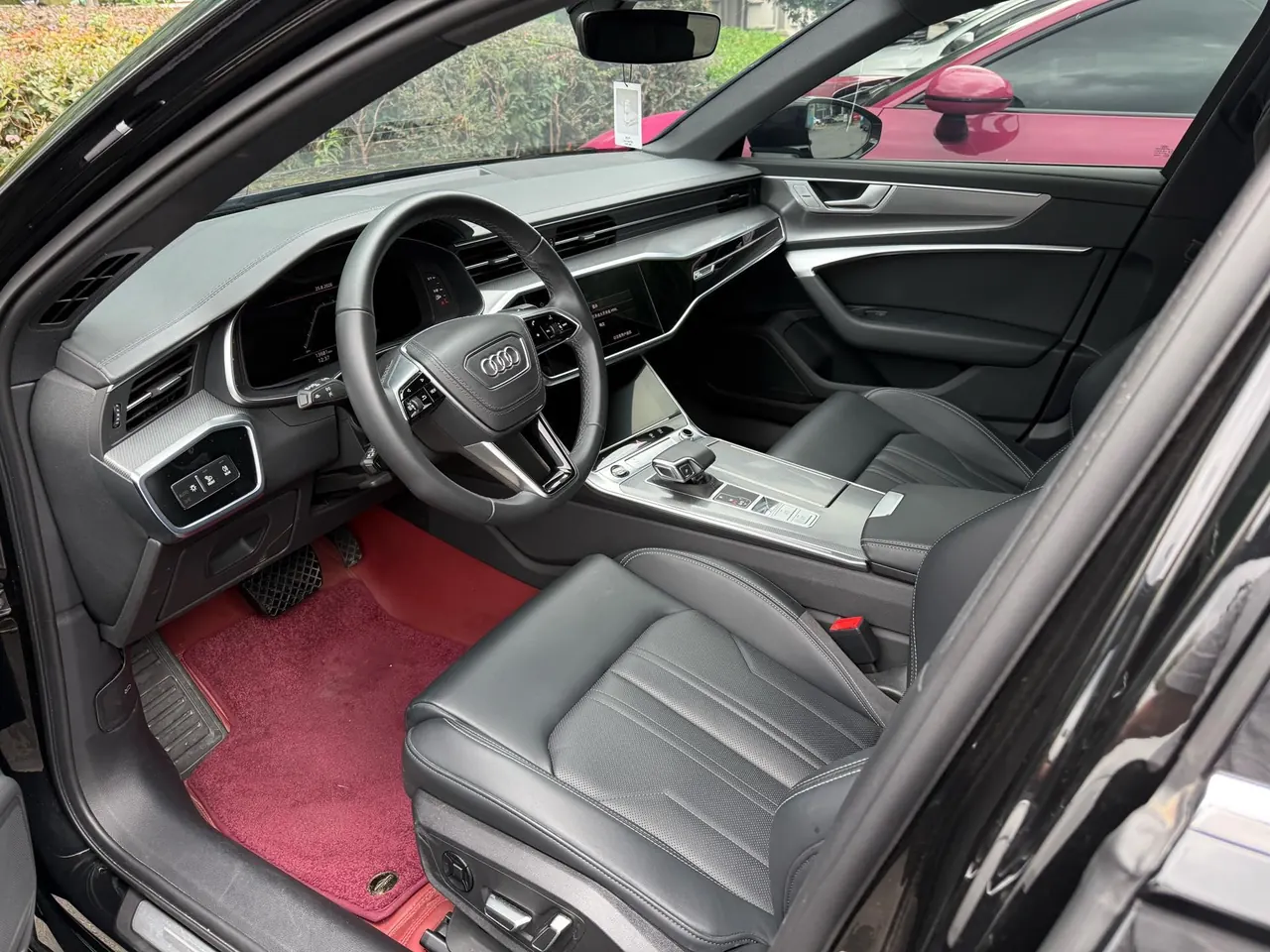 Audi 2025 A6L 2.0TFSI 40TFSI Deluxe Dynamic Automatic 3