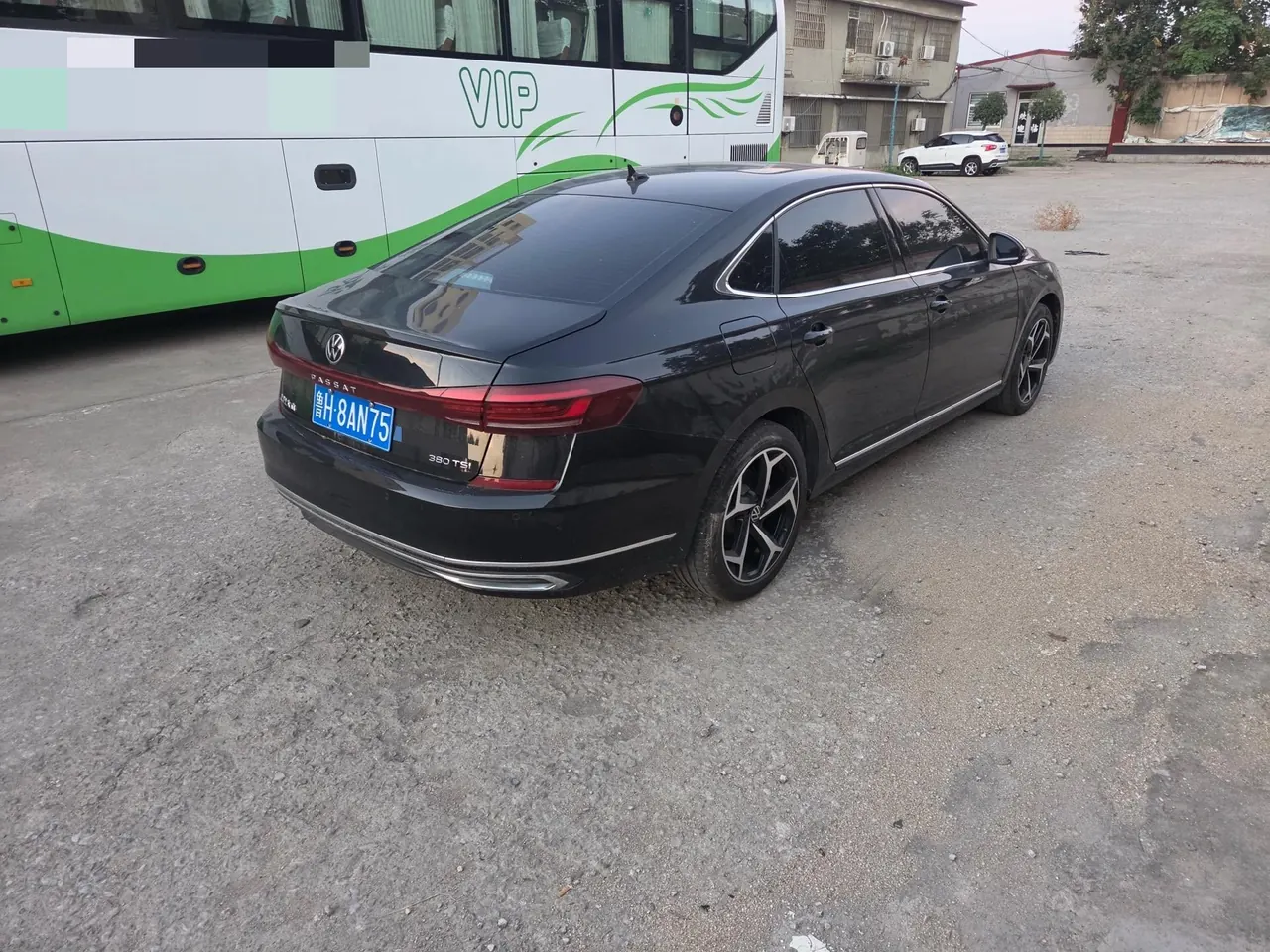 Volkswagen 2025 Passat 2.0TSI 380TSI outstanding star dragon version automatic gear 3