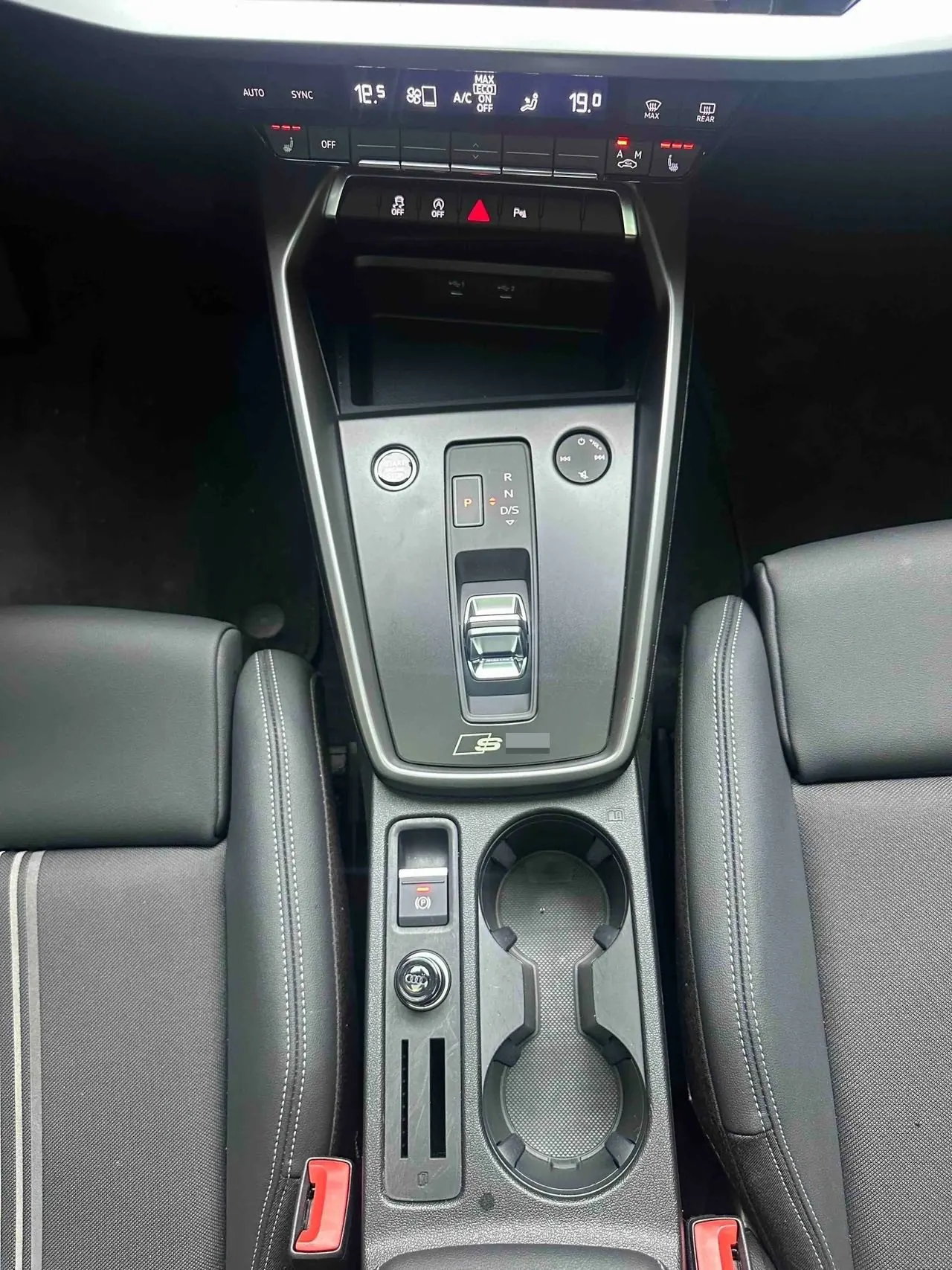 Audi 2021 A3L Limousine 1.4TFSI 35TFSI Fashion Sports Automatic 8