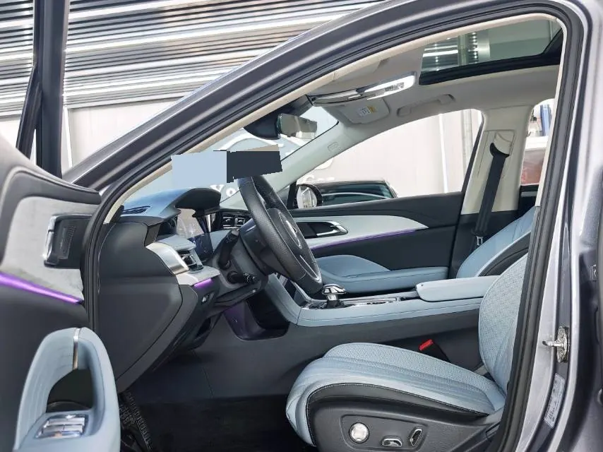 HongQi 2025 H5 PHEV 1.5T 170 Super Hybrid Automatic Gear 5