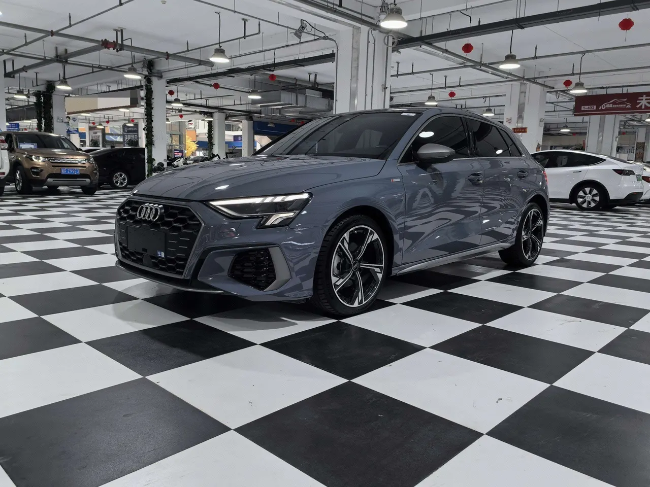 打开图片灯箱:Audi 2022 A3 Sportback 1.4TFSI 35TFSI RS Kit Burning Speed Automatic Gear