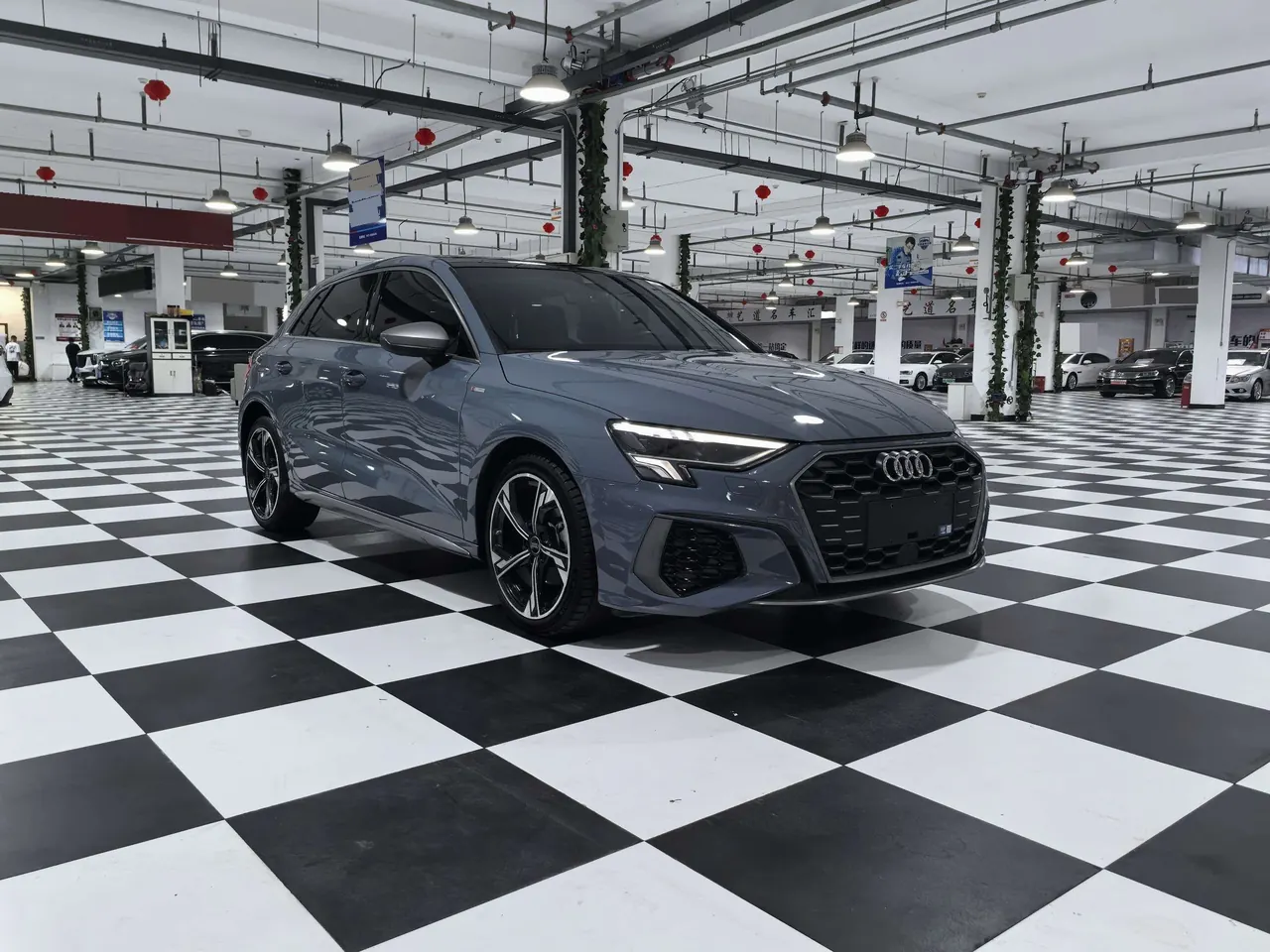 Audi 2022 A3 Sportback 1.4TFSI 35TFSI RS Kit Burning Speed Automatic Gear 3