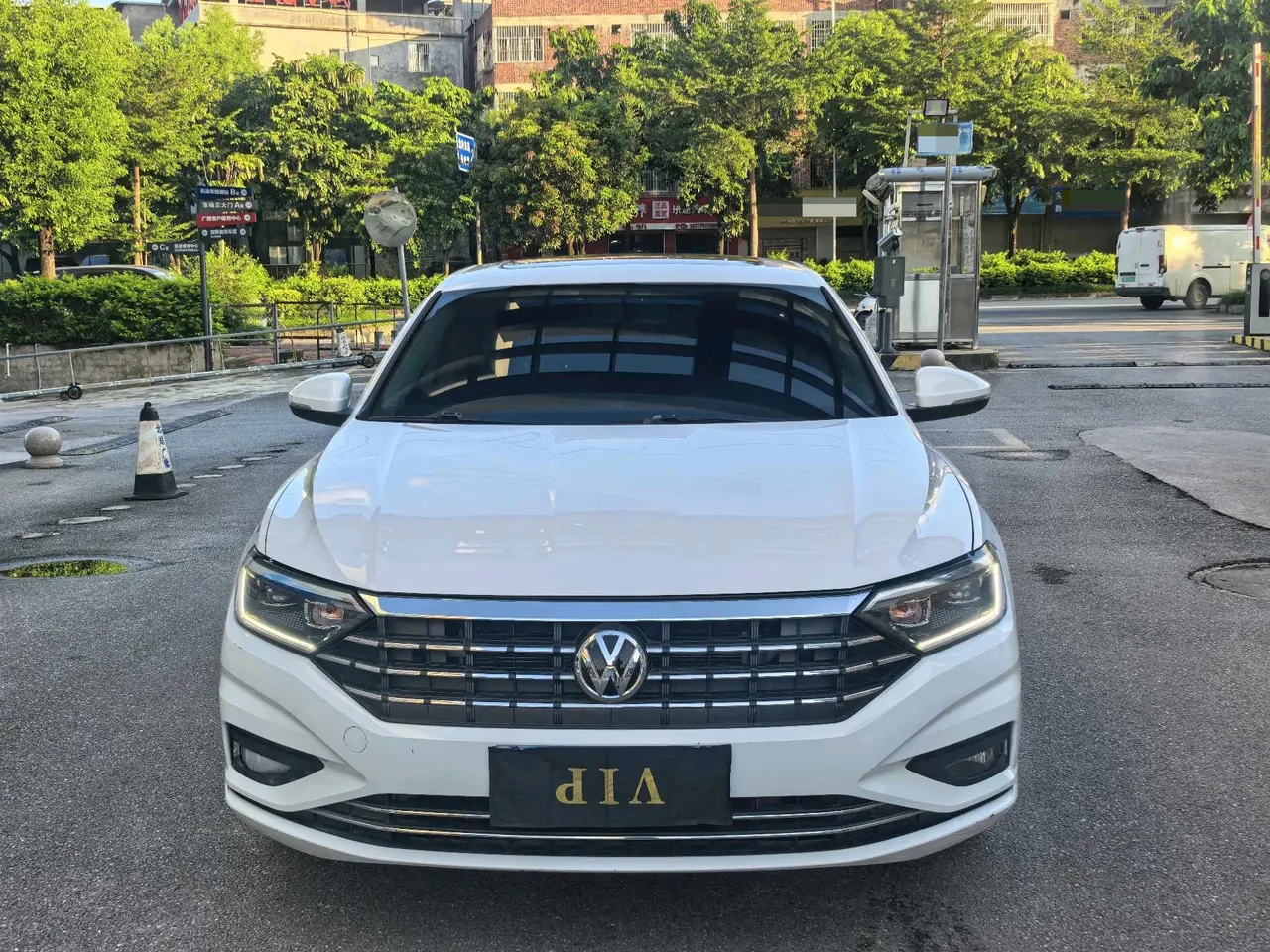 Open image lightbox: Volkswagen 2020 Sagitar 1.2TSI 200TSI Comfortable Automatic
