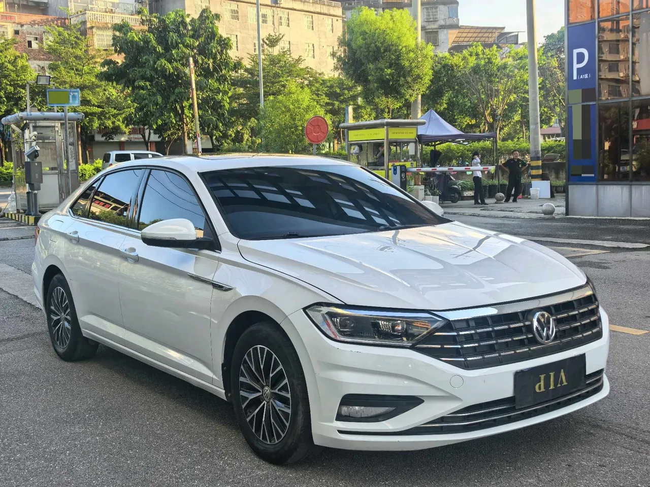 Volkswagen 2020 Sagitar 1.2TSI 200TSI Comfortable Automatic 2