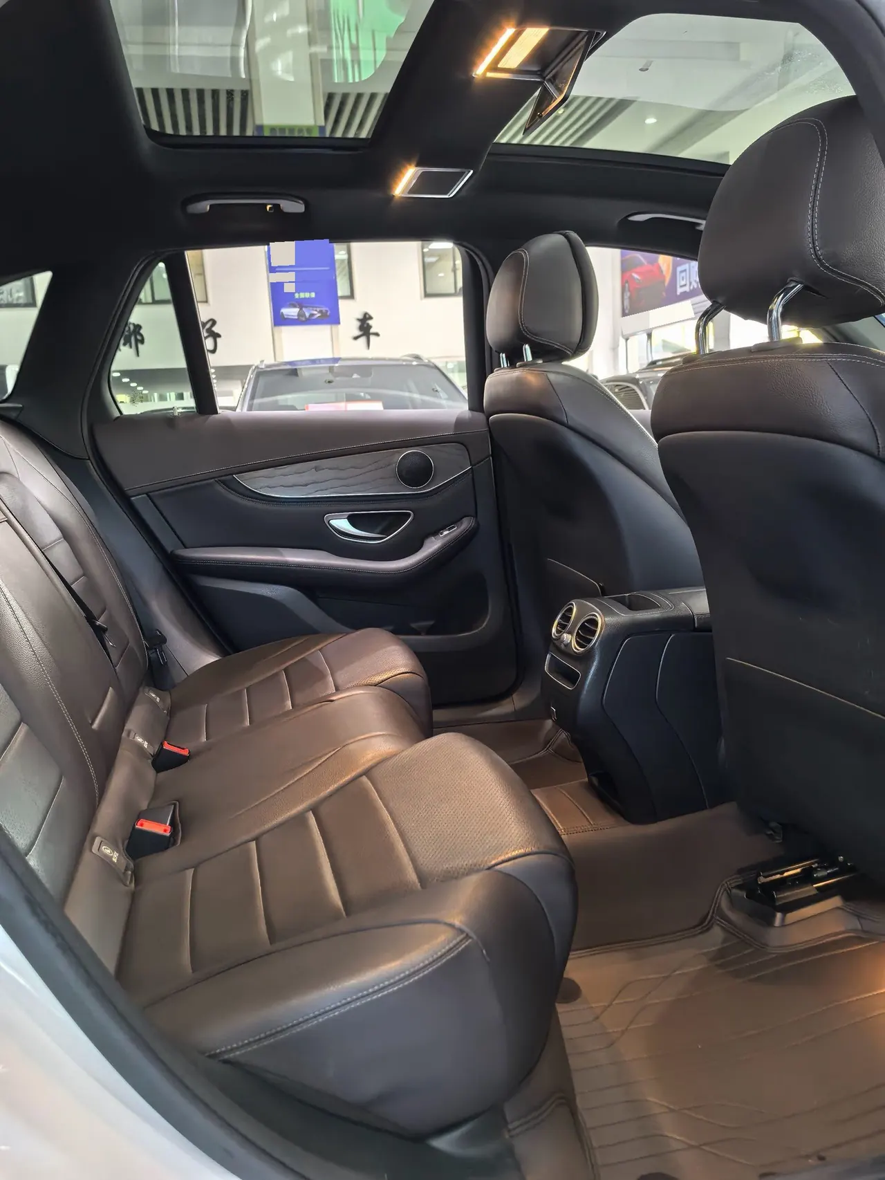 Mercedes Benz 2020 GLC 300 L 4MATIC 2.0T Dynamic (Modified) Automatic Gear 10