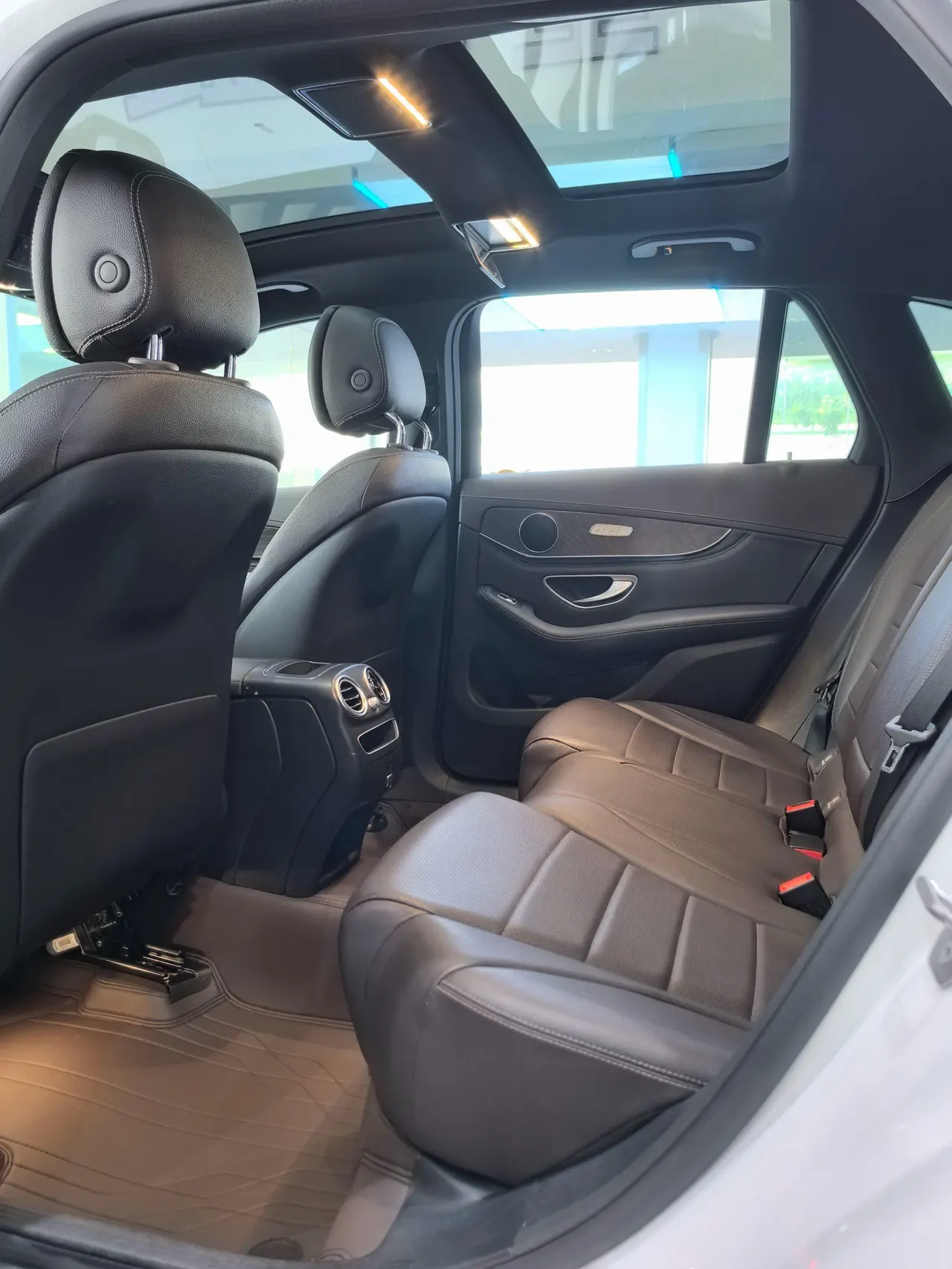 Mercedes Benz 2020 GLC 300 L 4MATIC 2.0T Dynamic (Modified) Automatic Gear 4