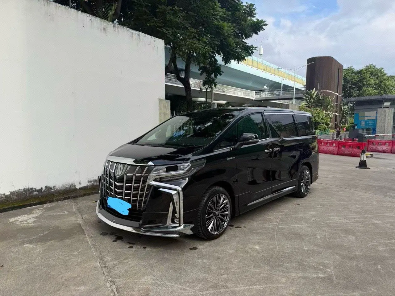 Open image lightbox: Toyota Erffa (Imported) 2020 Erffa 2.5 Stepless Premium Edition Automatic Gear