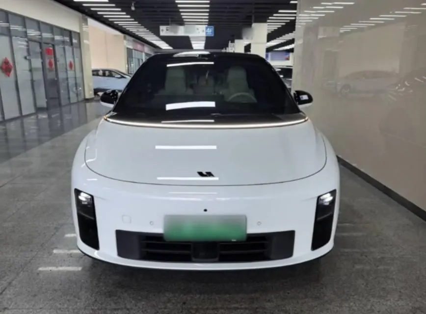 Li 2025 i6 four-wheel drive basic automatic transmission 2