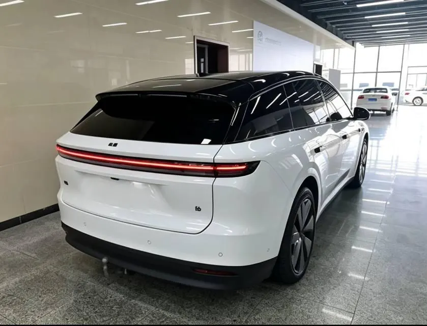 Li 2025 i6 four-wheel drive basic automatic transmission 6