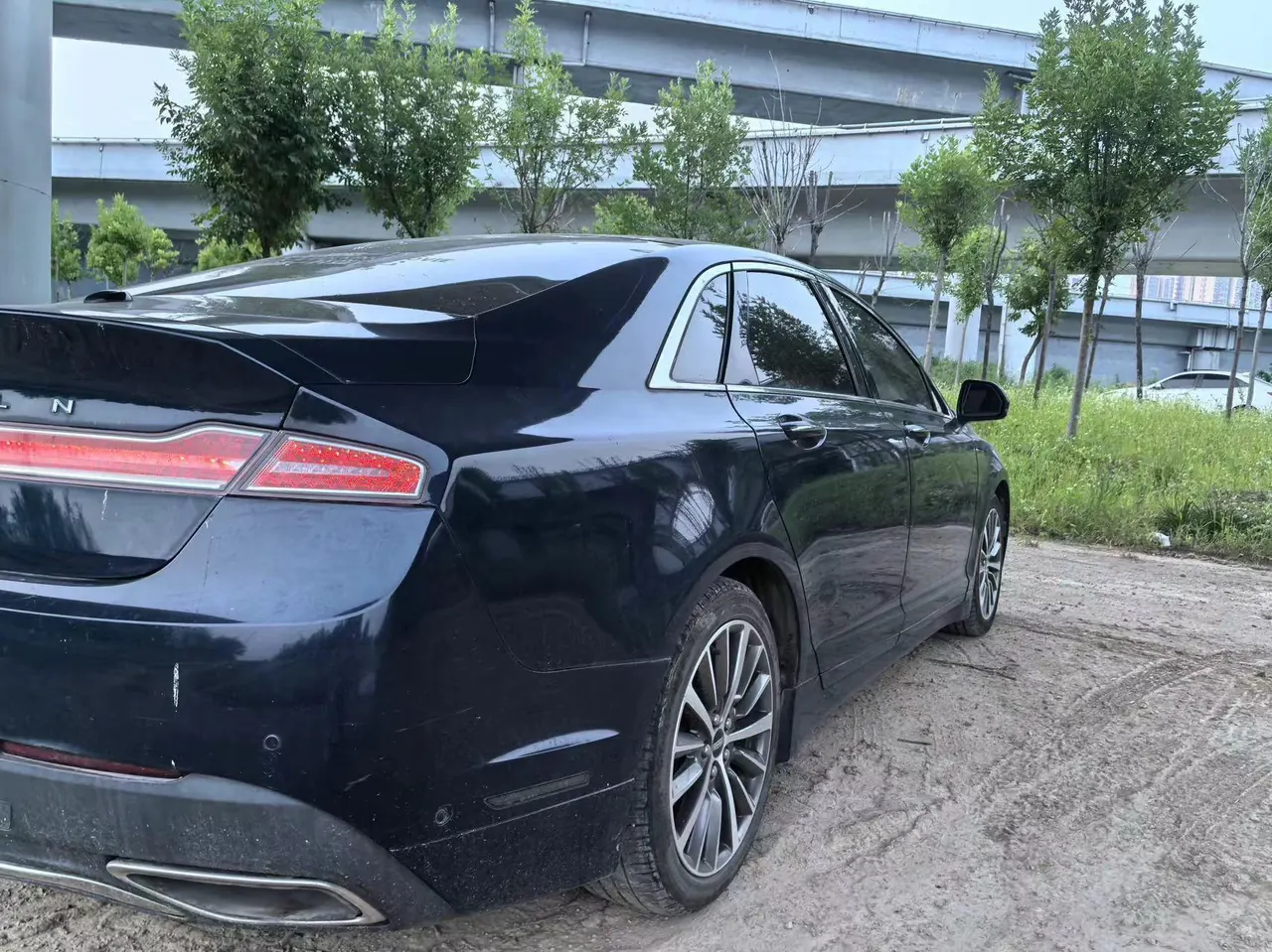 Lincoln MKZ (Imported) 2020 MKZ 2.0T Elegant Edition Automatic Gear 3