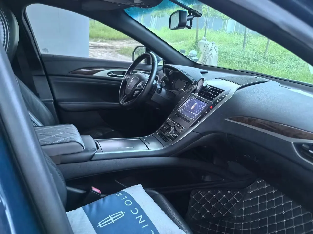 Lincoln MKZ (Imported) 2020 MKZ 2.0T Elegant Edition Automatic Gear 6