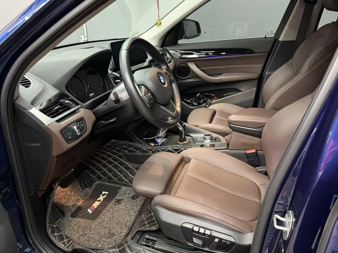 BMW 2020 X1 sDrive25Li 2.0T Leading Automatic Gear 5