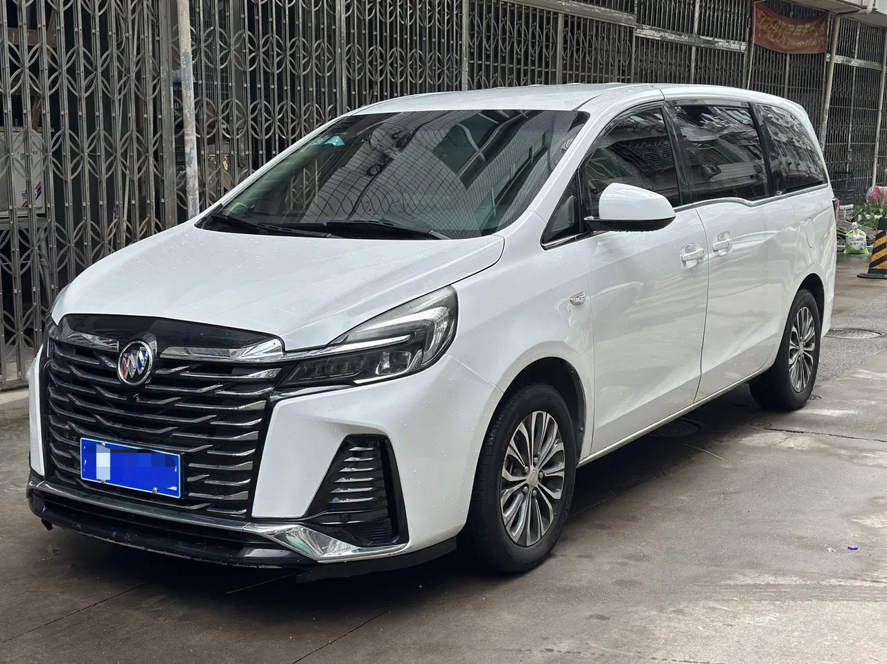 Open image lightbox: Buick 2021 GL8 Land Business Class 2.0T 652T Comfortable Automatic Gear