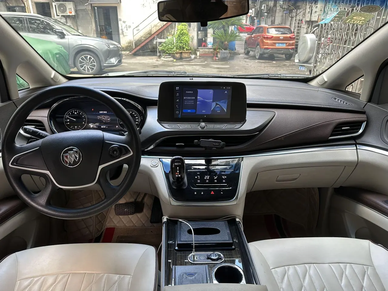 Buick 2021 GL8 Land Business Class 2.0T 652T Comfortable Automatic Gear 6