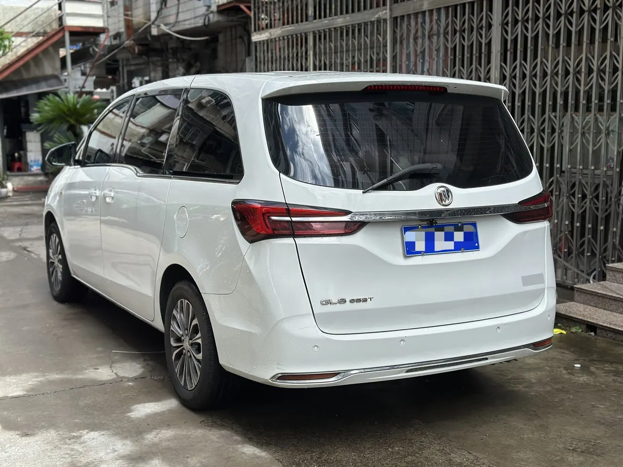 Buick 2021 GL8 Land Business Class 2.0T 652T Comfortable Automatic Gear 9