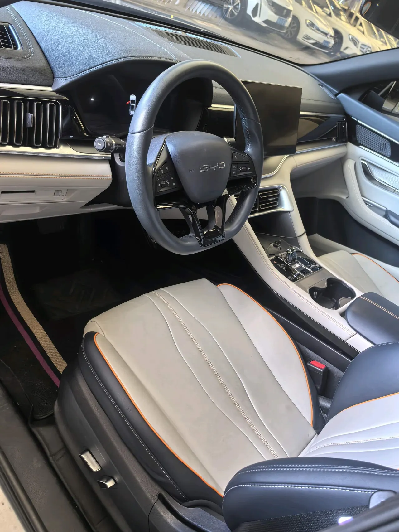 BYD 2023 Song PLUS DM-i 1.5 Stepless Champion Edition 110KM Flagship PLUS Automatic Gear 3
