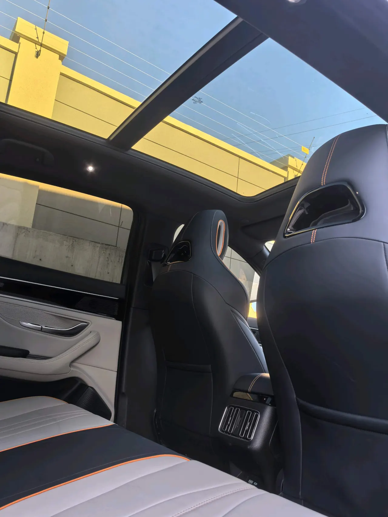 BYD 2023 Song PLUS DM-i 1.5 Stepless Champion Edition 110KM Flagship PLUS Automatic Gear 6