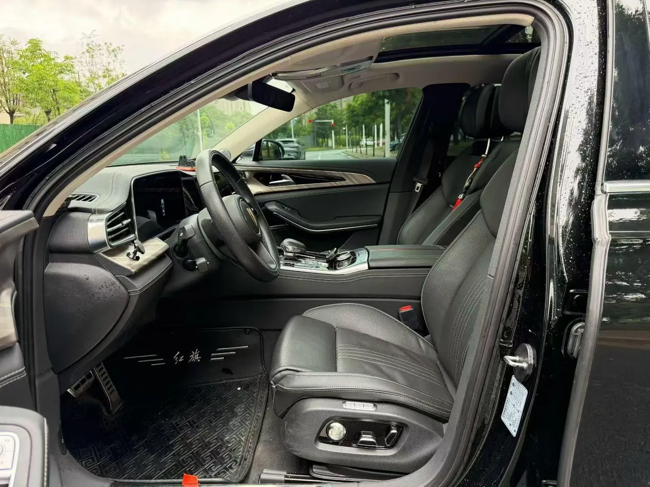 HongQi 2020 H9 48V 2.0T Zhilian Flag Edition Automatic Gear 5