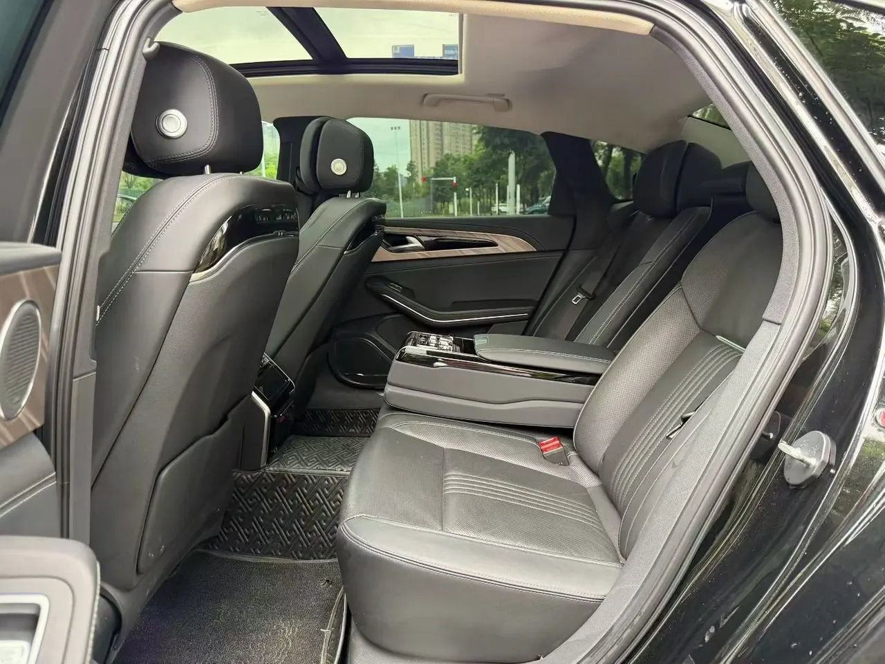 HongQi 2020 H9 48V 2.0T Zhilian Flag Edition Automatic Gear 6