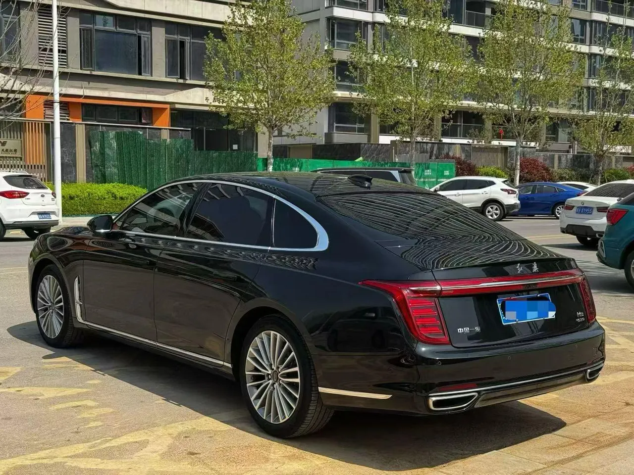 HongQi 2020 H9 48V 2.0T Zhilian Flag Edition Automatic Gear 7