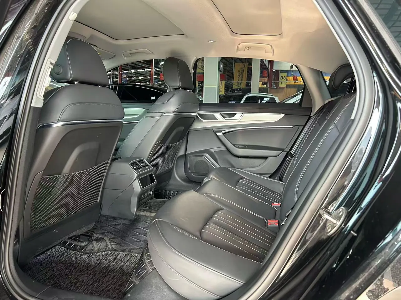 Audi 2023 A6L 2.0TFSI 45TFSI Zhenzhiya Automatic Gear 4