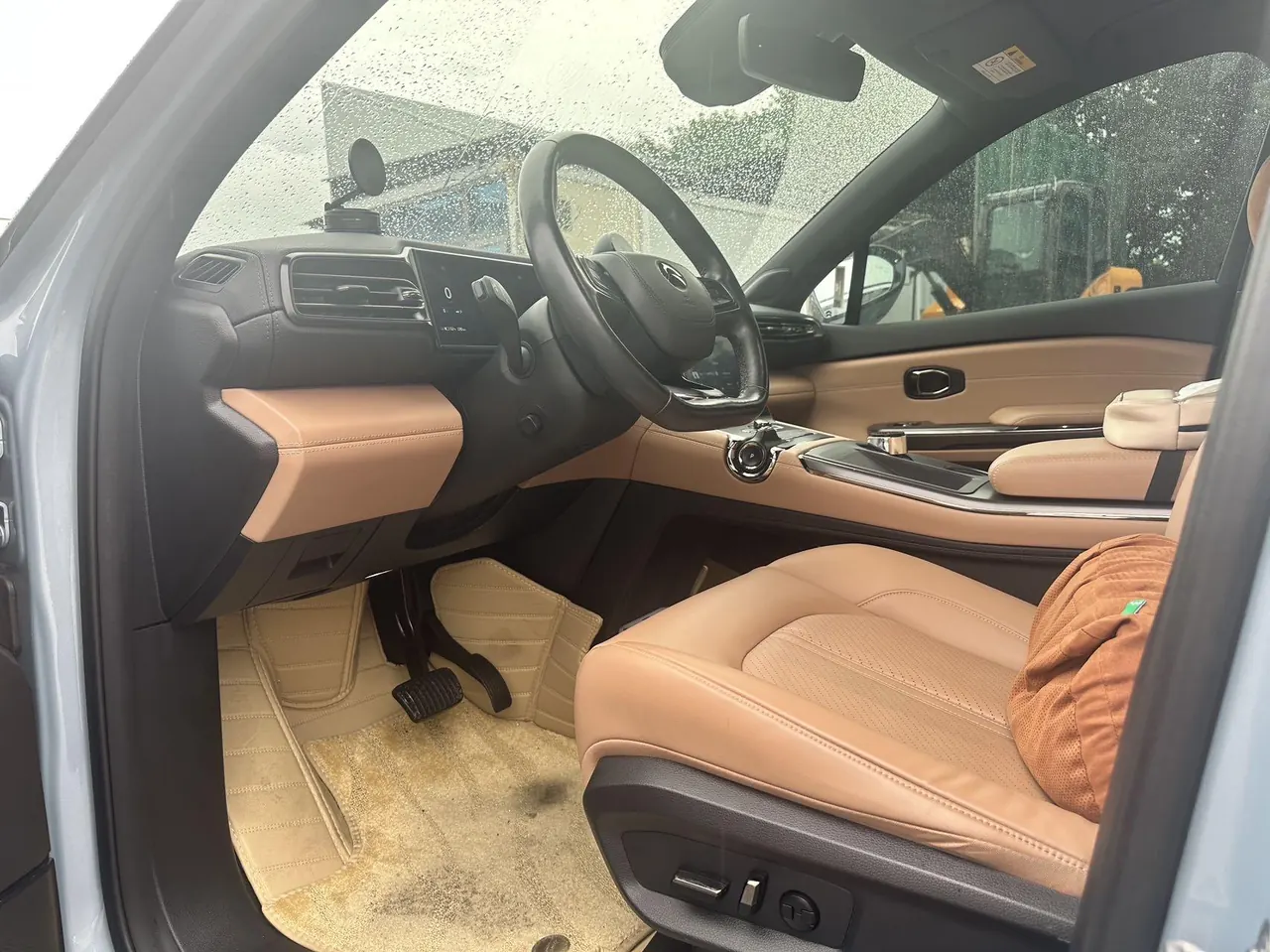NIO 2022 ES6 75kWh Sports Edition Automatic Gear 3