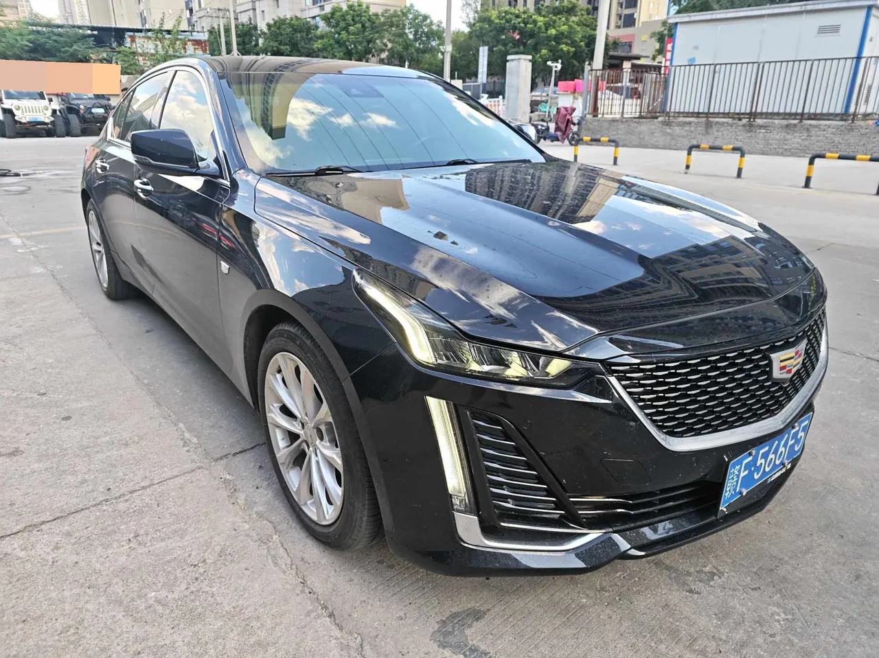 Cadillac 2022 CT5 2.0T 28T luxury automatic gear 3