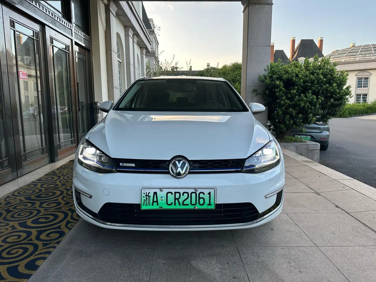 Volkswagen golf pure electric 2020 golf. Pure electric chi automatic transmission 2