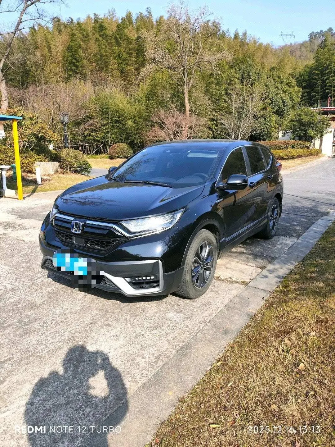 打开图片灯箱:Honda 2021 CR-V hybrid 2.0 stepless two-wheel drive sharp and net speed version automatic transmission