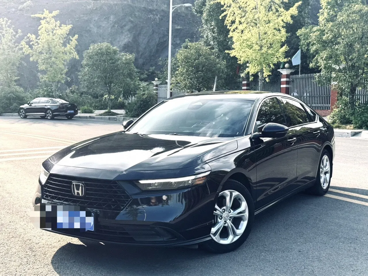 打开图片灯箱:Honda 2023 11th Generation Accord 1.5T Stepless 260TURBO Smart Edition Automatic Gear