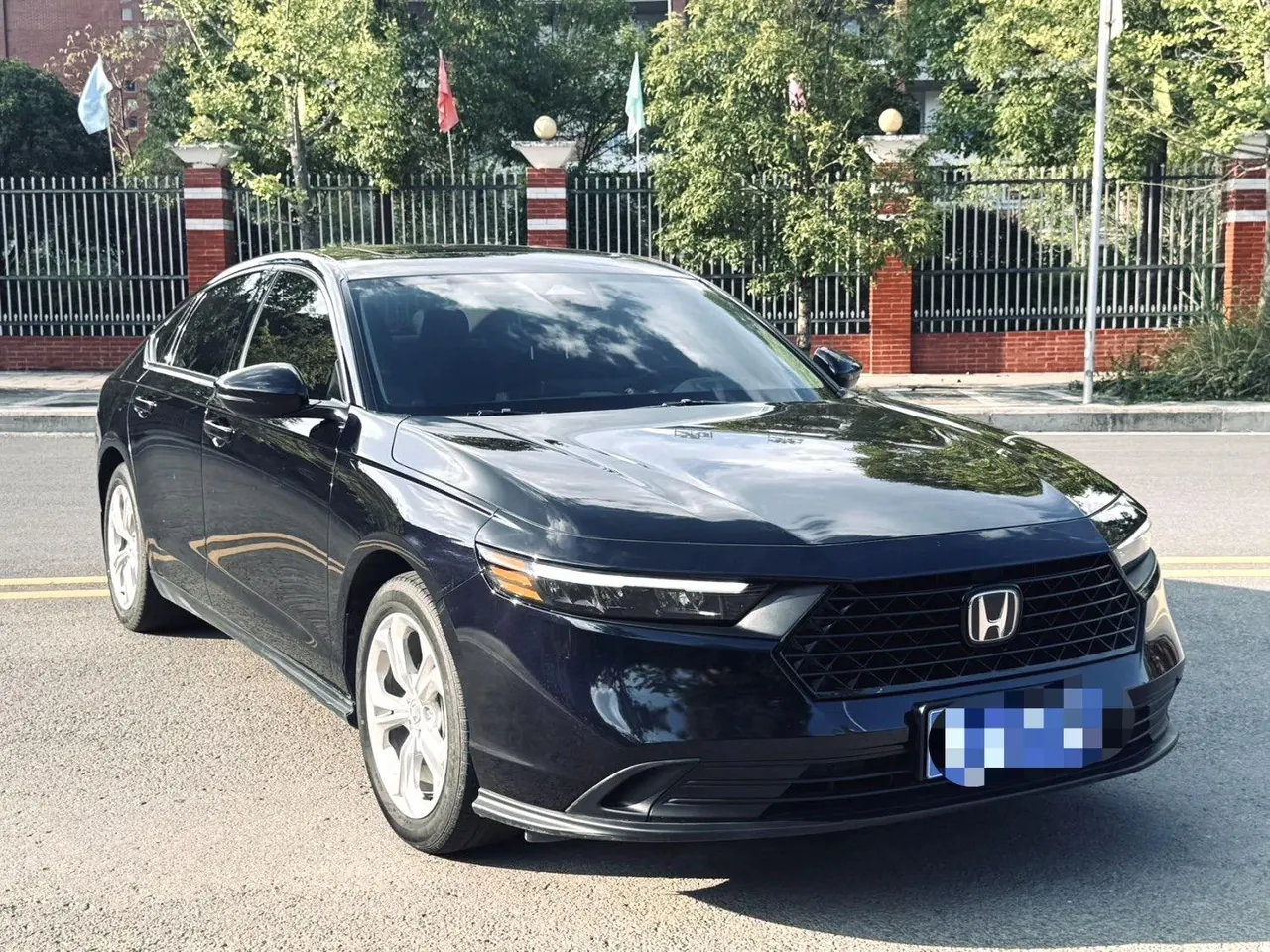 Honda 2023 11th Generation Accord 1.5T Stepless 260TURBO Smart Edition Automatic Gear 3