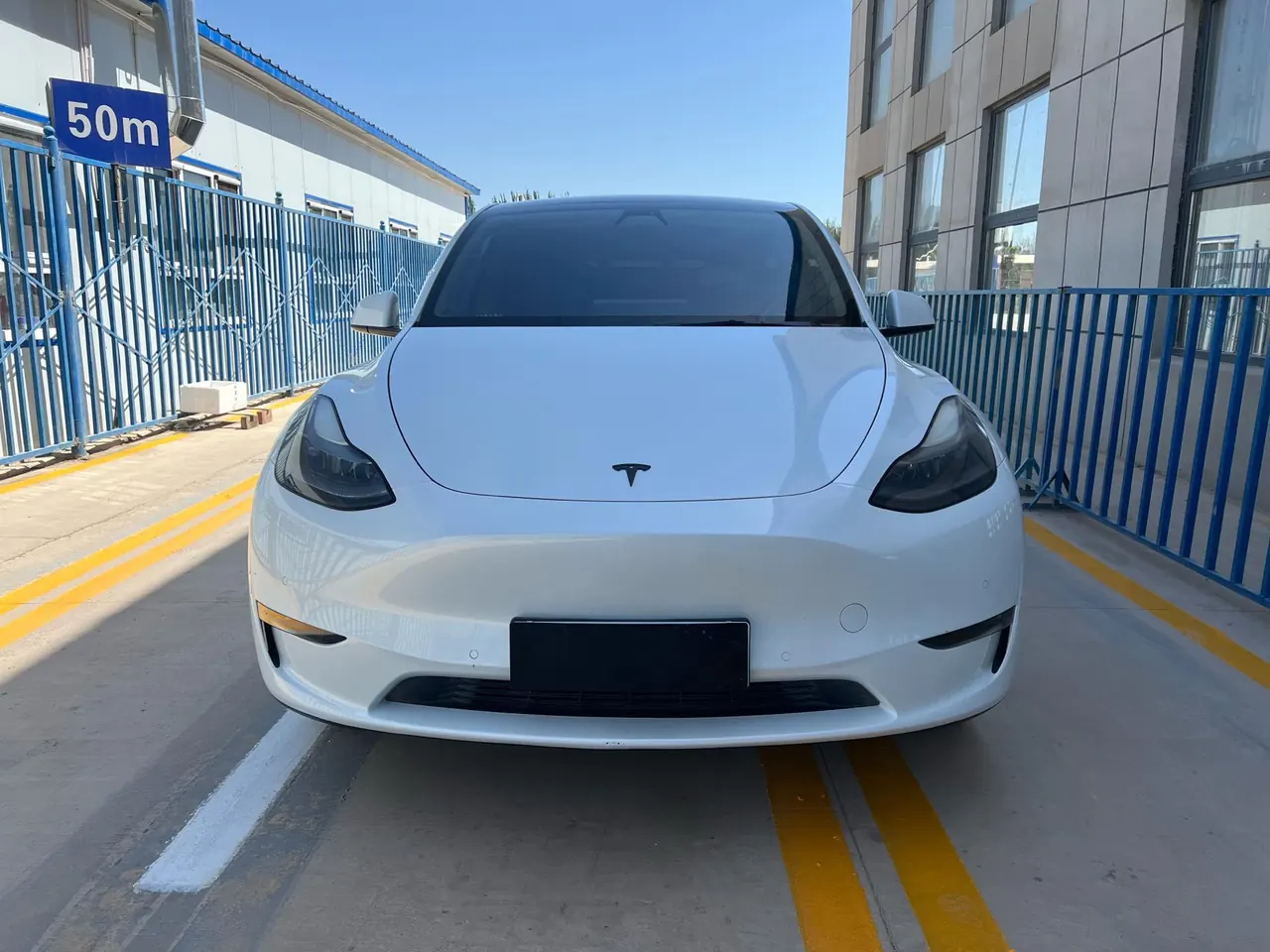 Tesla 2021 Model Y long endurance all-wheel drive version (modified 2) automatic gear 2