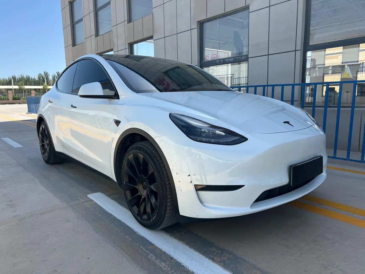 Tesla 2021 Model Y long endurance all-wheel drive version (modified 2) automatic gear 3