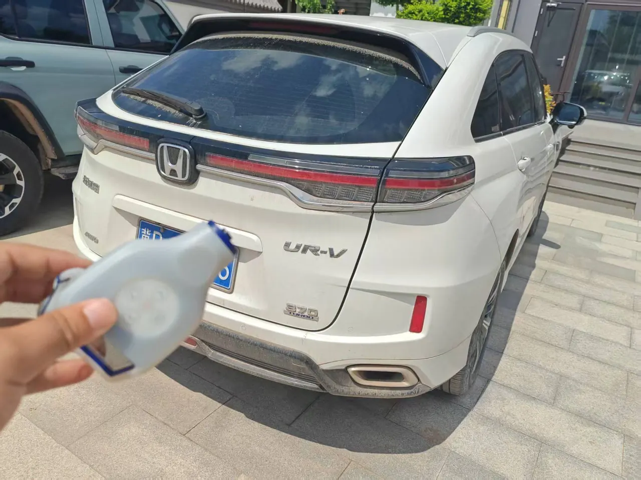 Honda 2020 UR-V 2.0T 370TURBO 4-wheel drive automatic gear 3