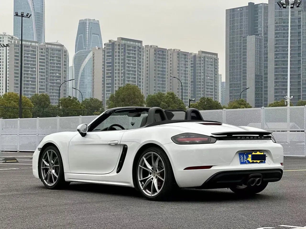 Porsche 718 (Imported) 2020 718 Boxer 2.0T Automatic 3