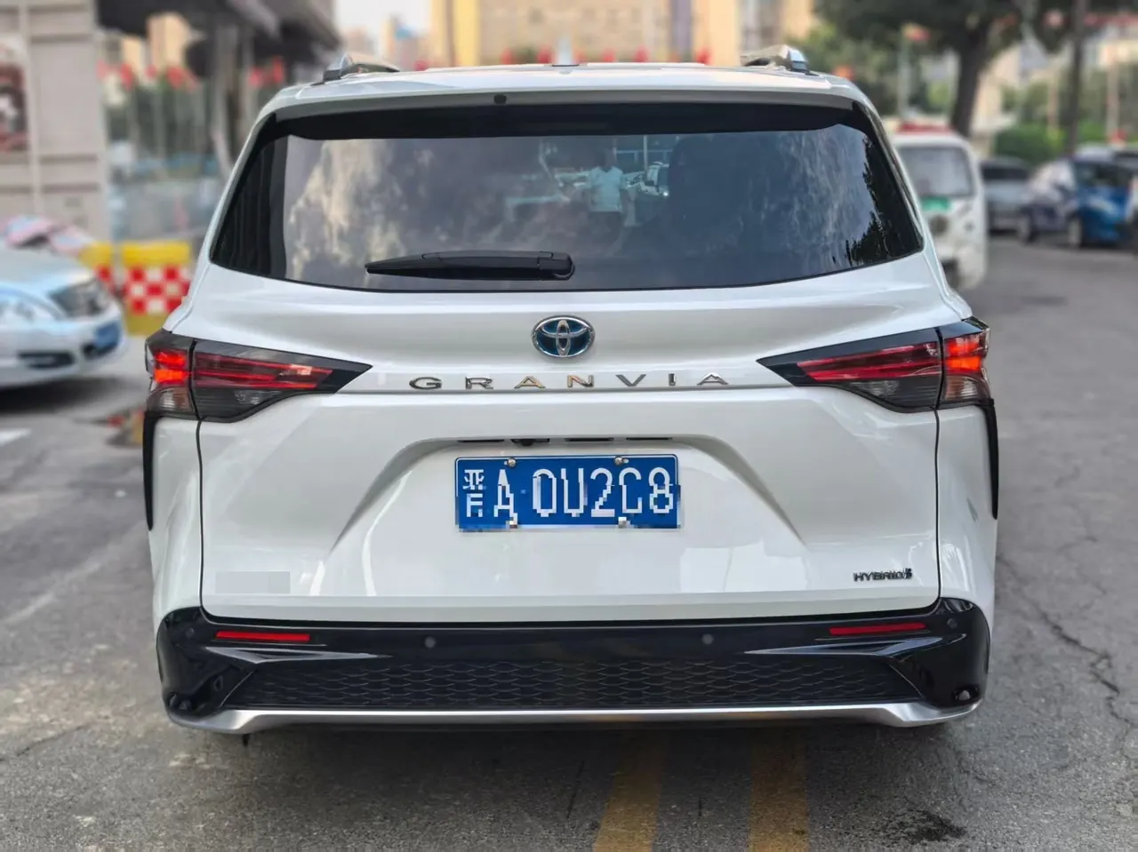 Toyota 2023 Grevia HYBRID 2.5 Stepless Deluxe Edition Automatic Transmission 4