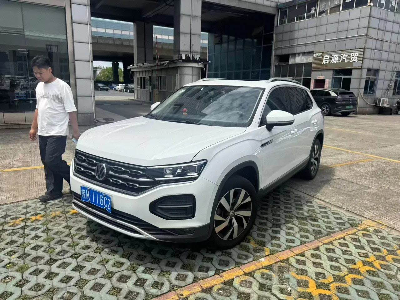 打开图片灯箱:Volkswagen 2020 Tanyue 2.0TSI 330TSI Two-Drive Deluxe Zhilian Edition Pro Automatic Gear