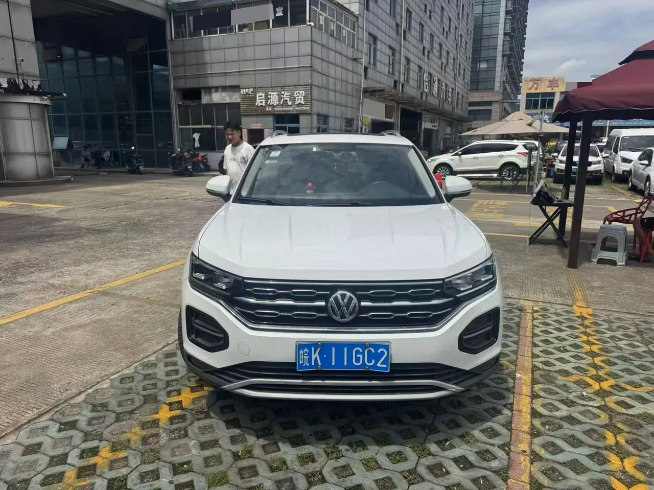 Volkswagen 2020 Tanyue 2.0TSI 330TSI Two-Drive Deluxe Zhilian Edition Pro Automatic Gear 2